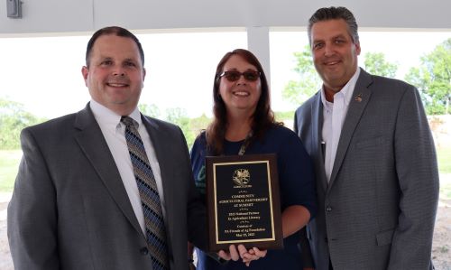 Summit Elementary Wins National Award
