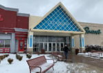 Mall Security Guard Dragged By Car After Suspects Take Big Carrot